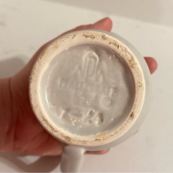 Pfaltzgraff Yorktowne Creamer Pitcher - Picture 6 of 8